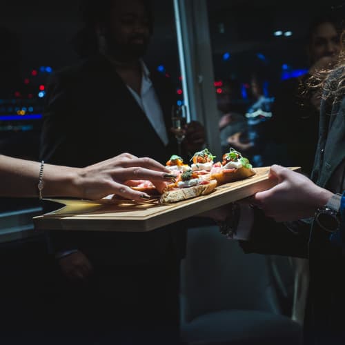 Picking up sliders from a tray Picking up sliders from a tray
